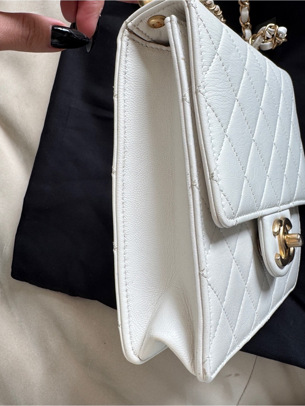 CHANEL Lambskin Quilted Mini Flap Bag with Gold CC Turnlock - Picture 6 of 7
